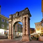 Point krevet i doručak