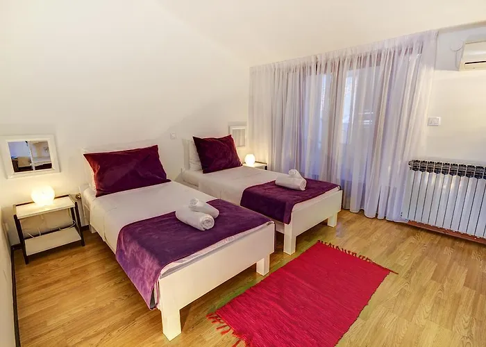 Point فندق مبيت وإفطار